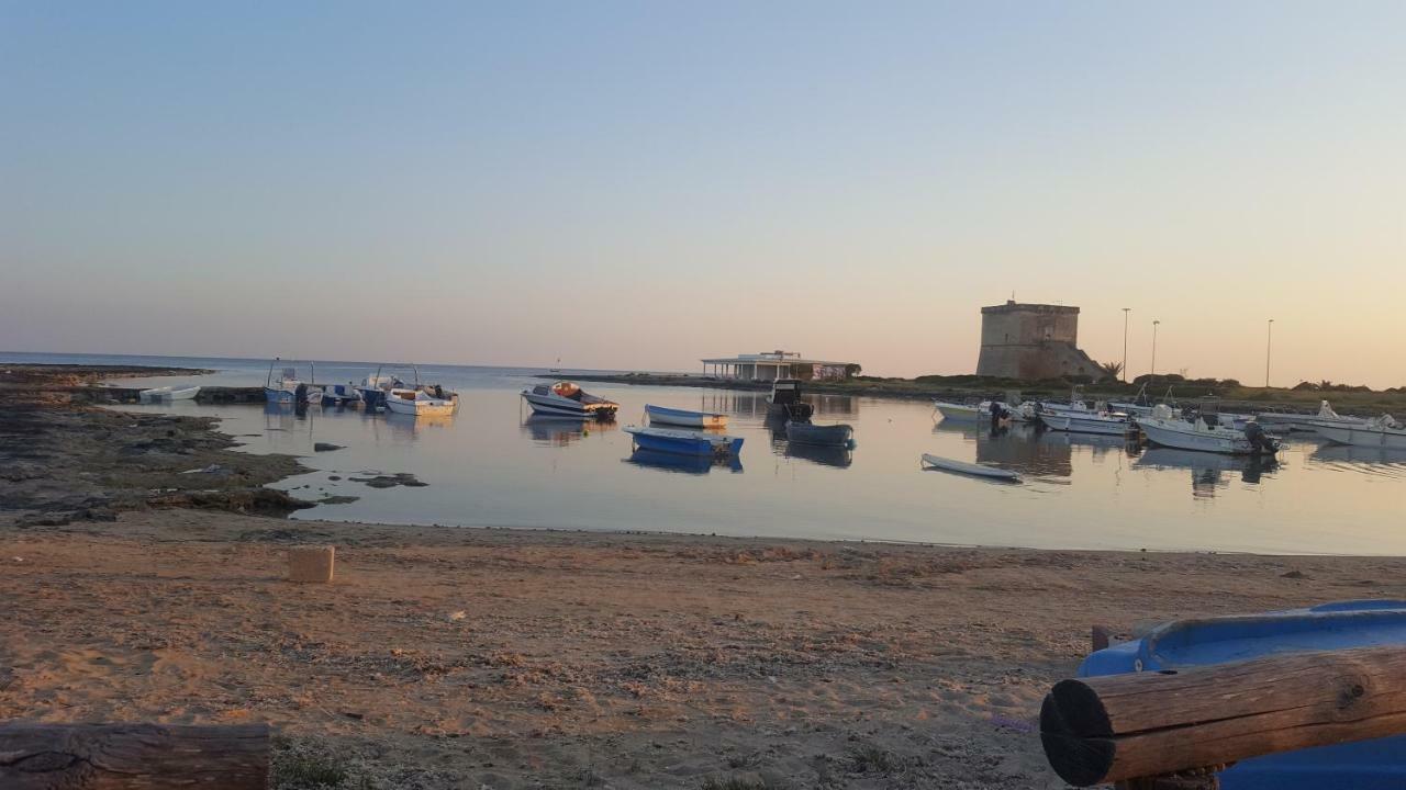 Mmera Mare Appartement Torre Lapillo Buitenkant foto
